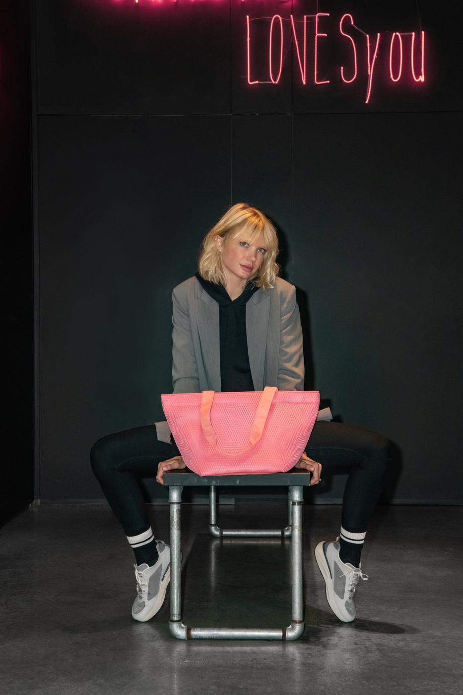 shopper M mesh